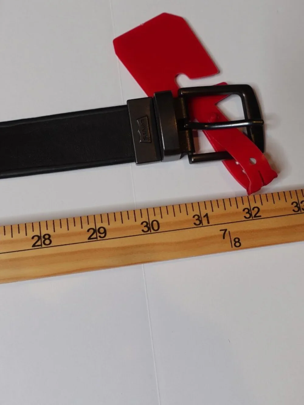 LEVI'S Youth Belt size M (26-28) dark brown New